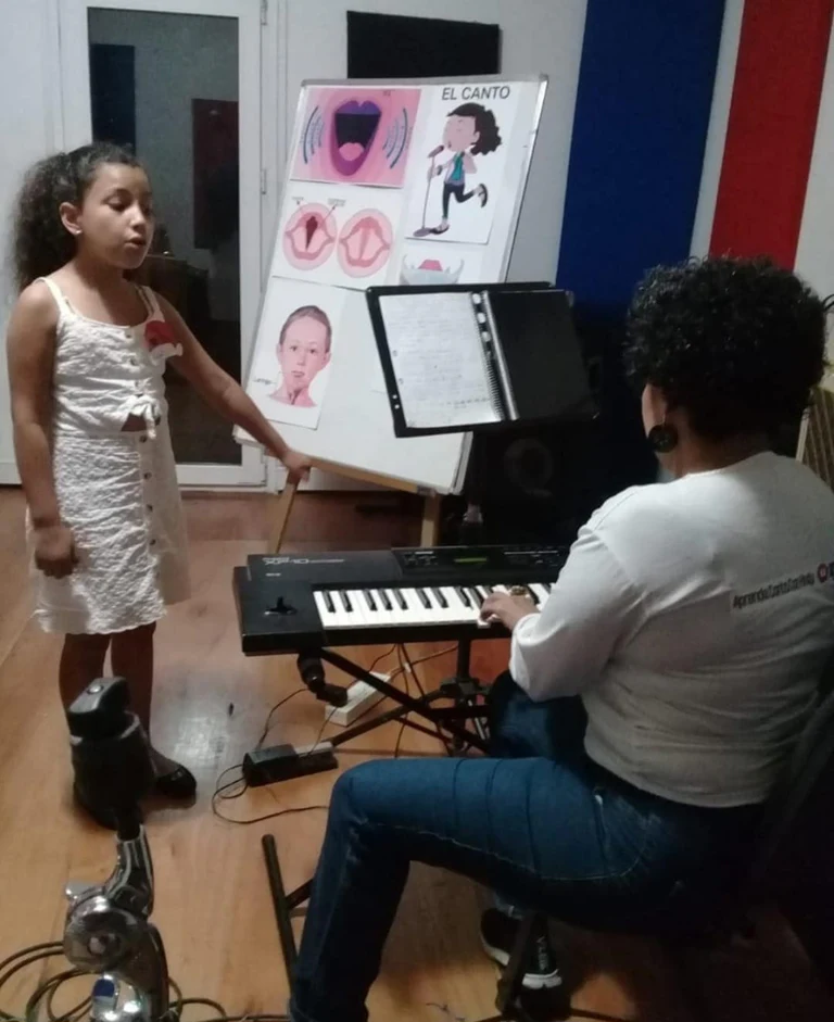 Práctica de canto en San Telmo